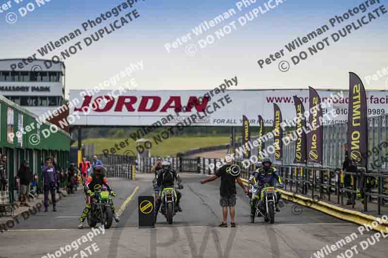 enduro digital images;event digital images;eventdigitalimages;mallory park;mallory park photographs;mallory park trackday;mallory park trackday photographs;no limits trackdays;peter wileman photography;racing digital images;trackday digital images;trackday photos